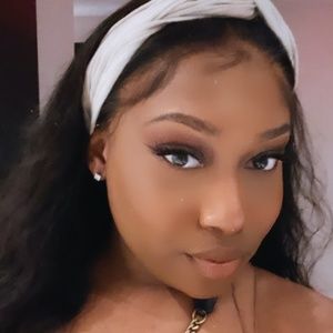 Meet your Posher, Ashlee